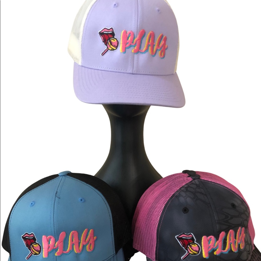 🦄 Play Trucker’s Hats! 🦄